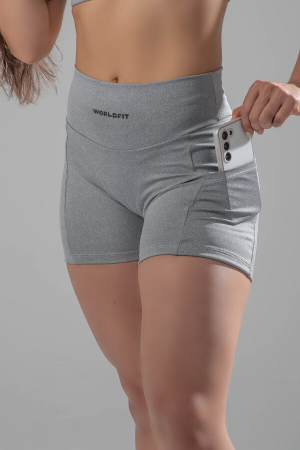 short eva gris